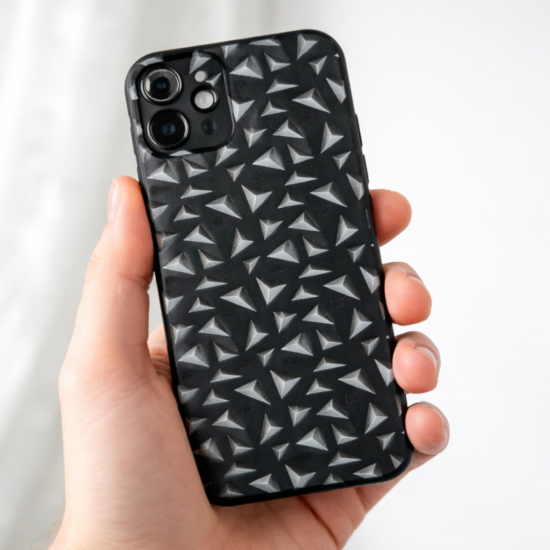Etui iPhone 12 JOYPAC  z TPU, czarne geometryczne